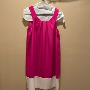 Oleg Cassini size 6 sleeveless fully lined dress beautiful gold zipper back